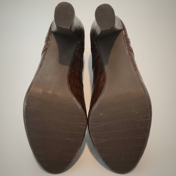 Stuart Weitzman Lace-up Oxford Pump - Picture 3 of 5